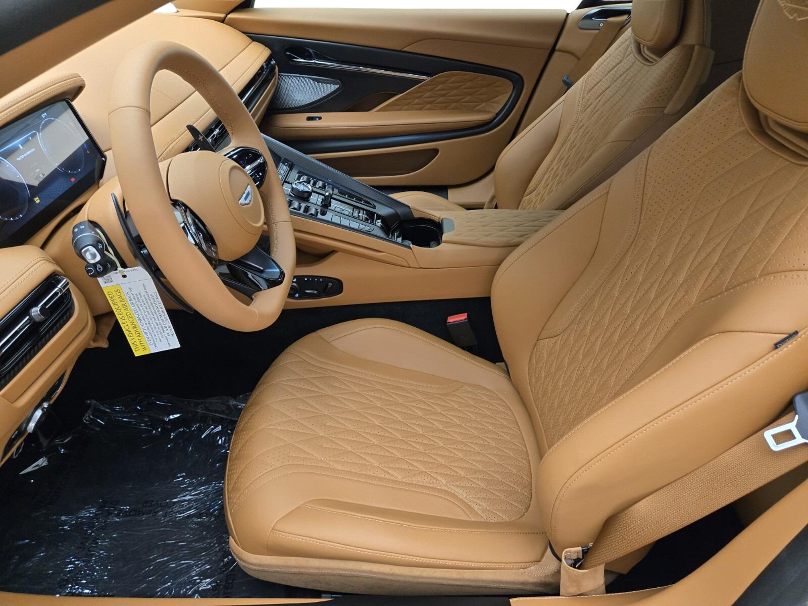 2026 Aston Martin DB12 Base - Photo 18
