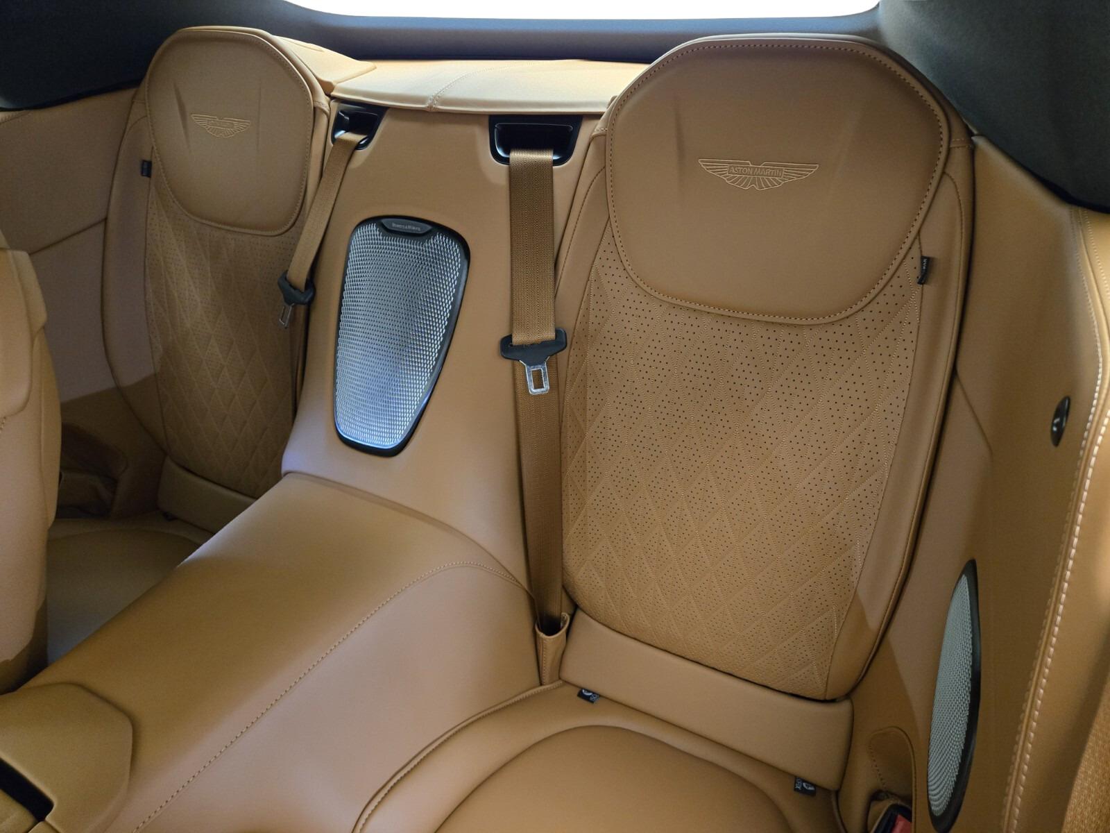 2026 Aston Martin DB12 Base - Photo 19