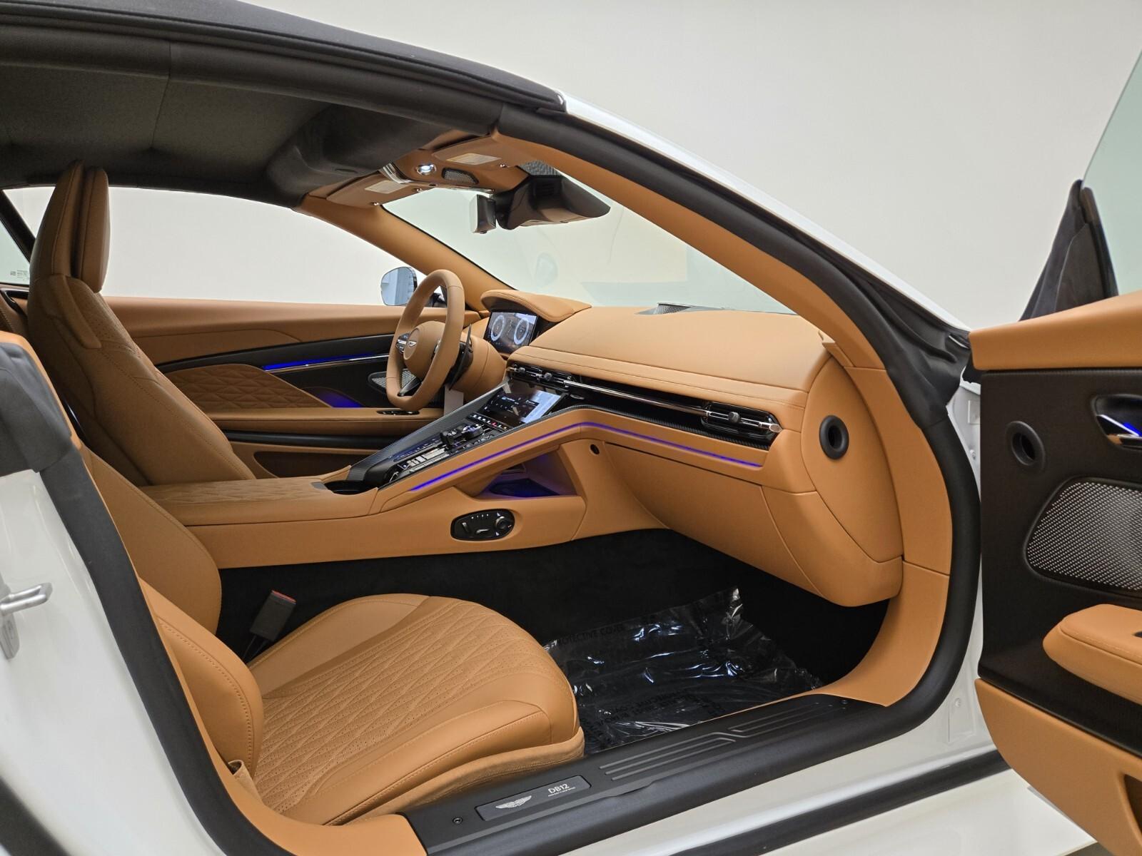 2026 Aston Martin DB12 Base - Photo 21
