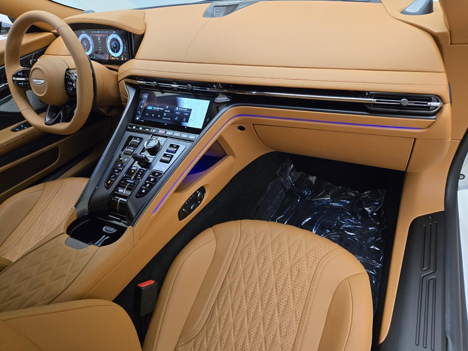 2026 Aston Martin DB12 Base - Photo 23