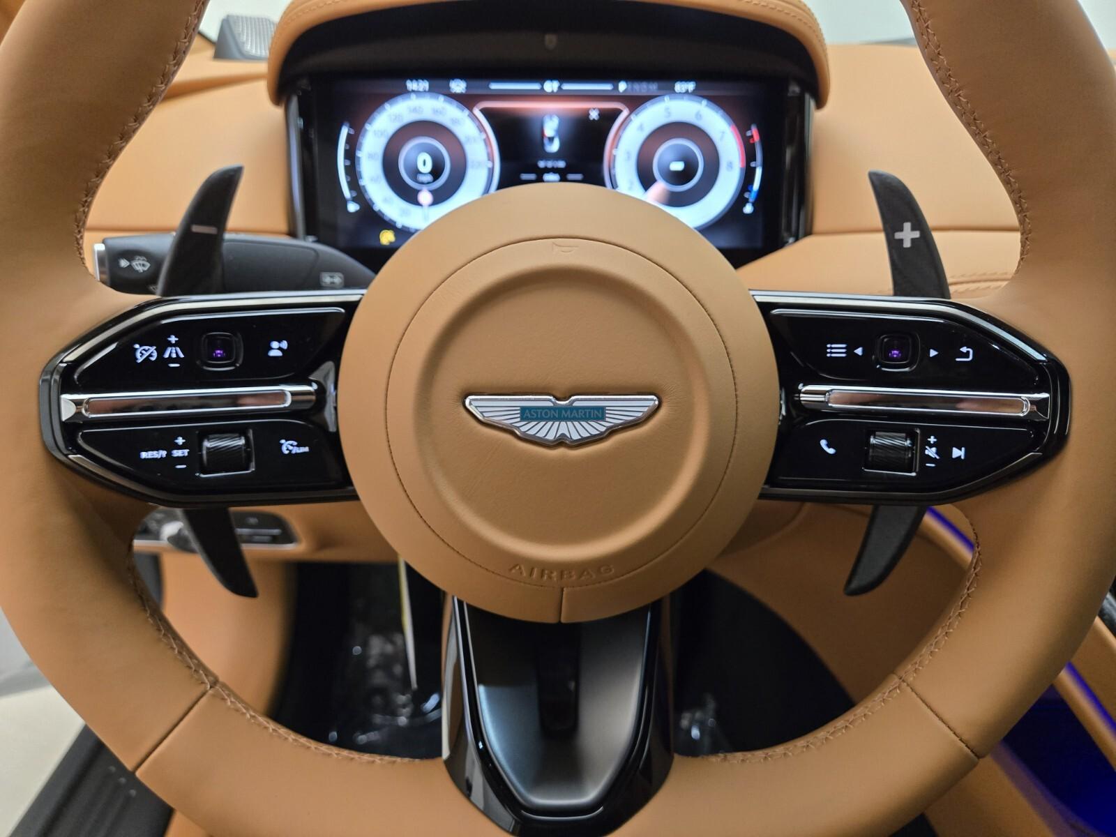 2026 Aston Martin DB12 Base - Photo 31