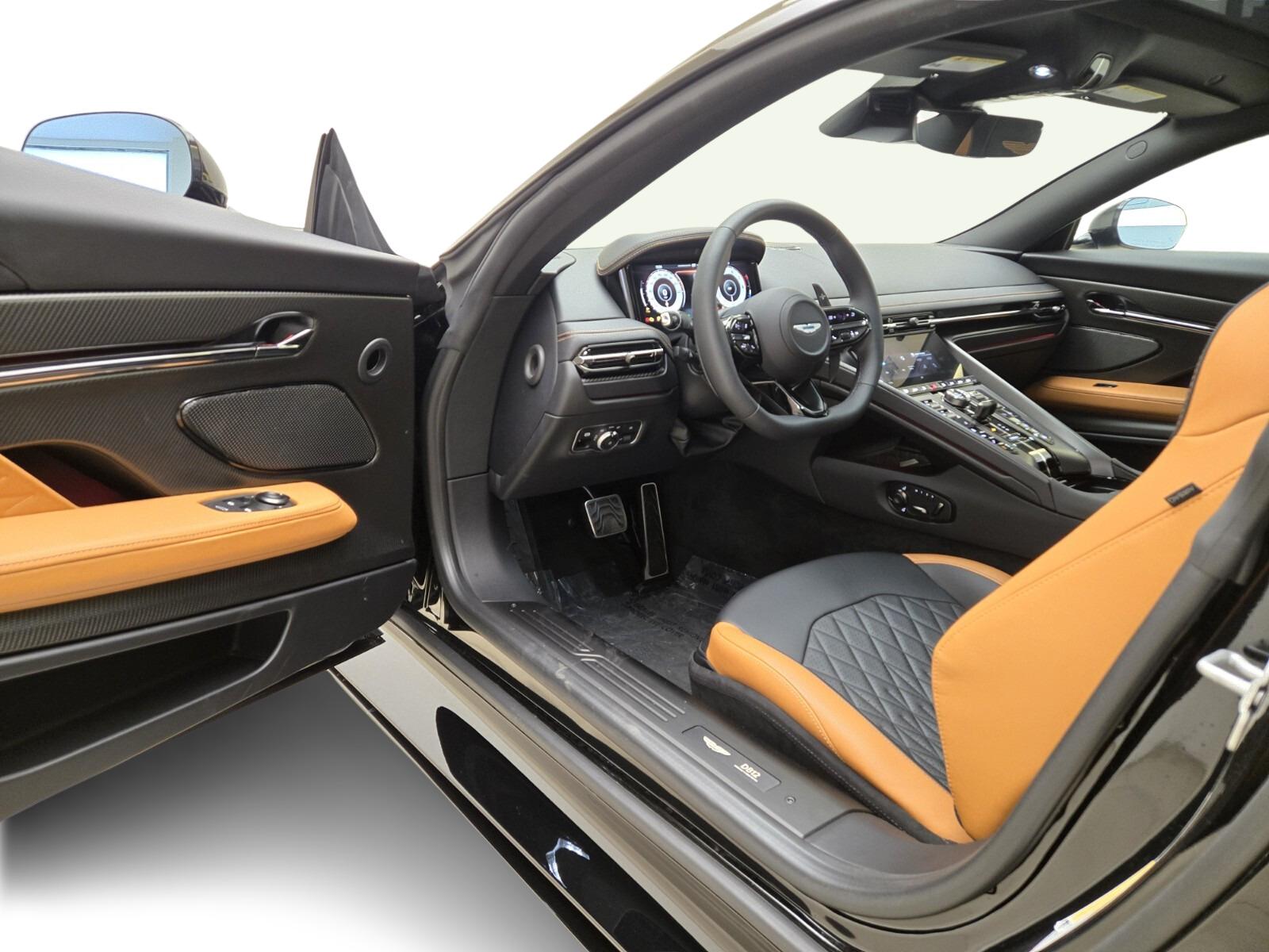 2026 Aston Martin DB12 Base - Photo 12