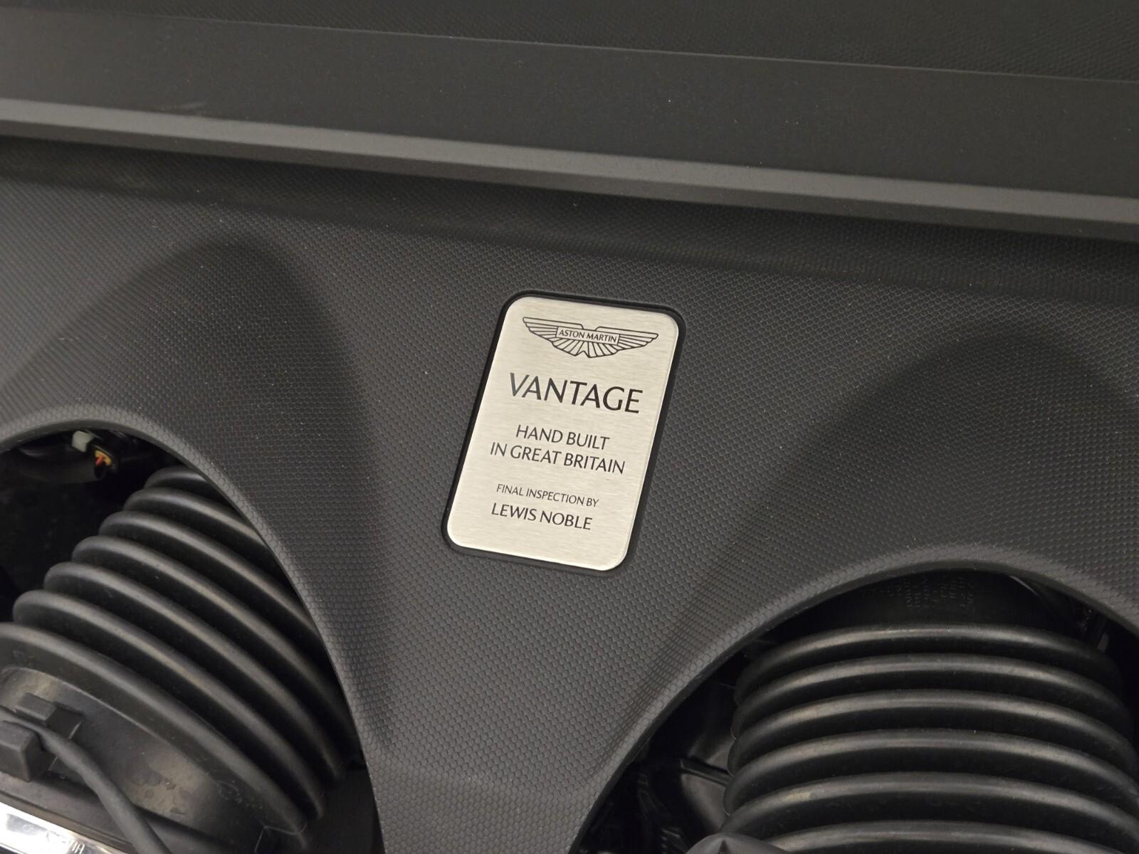 2026 Aston Martin Vantage Base - Photo 22