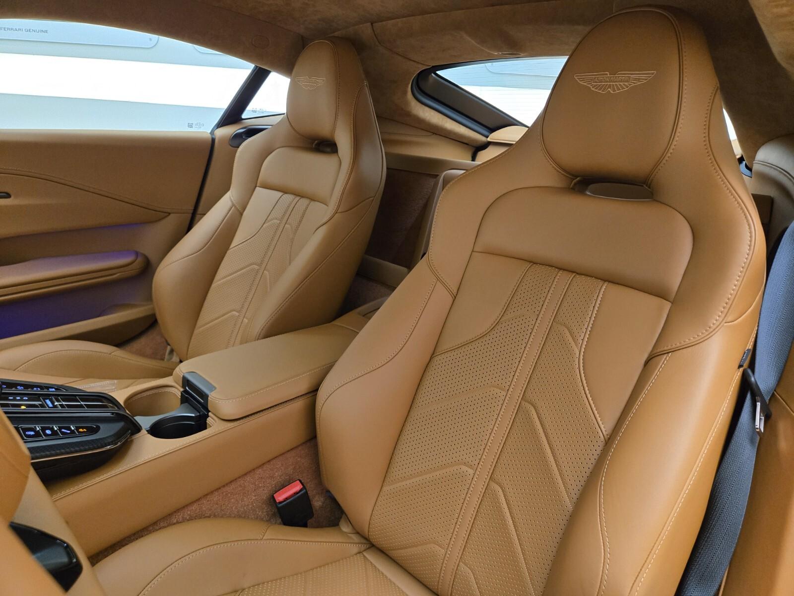 2026 Aston Martin Vantage Base - Photo 24