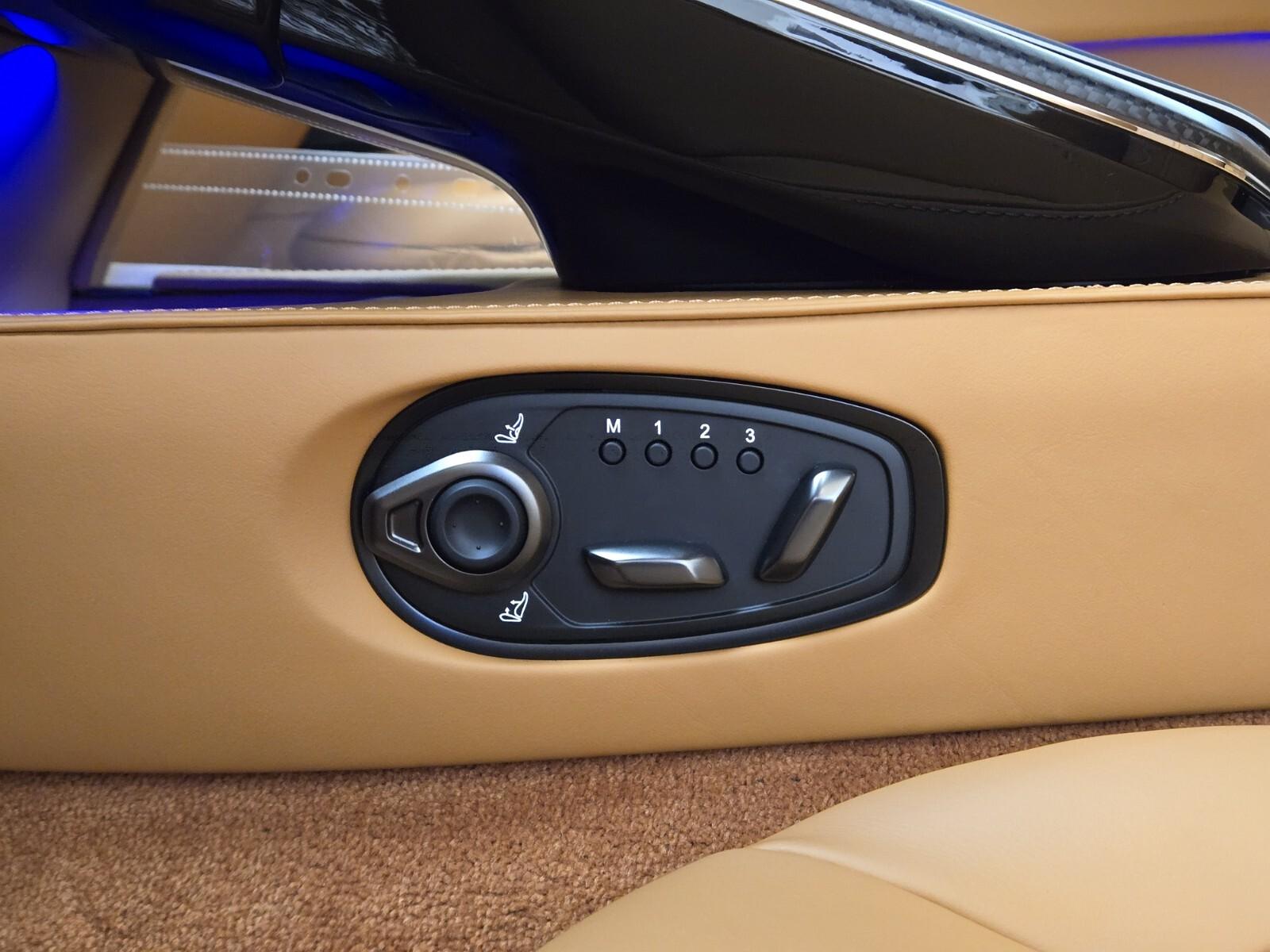 2026 Aston Martin Vantage Base - Photo 33