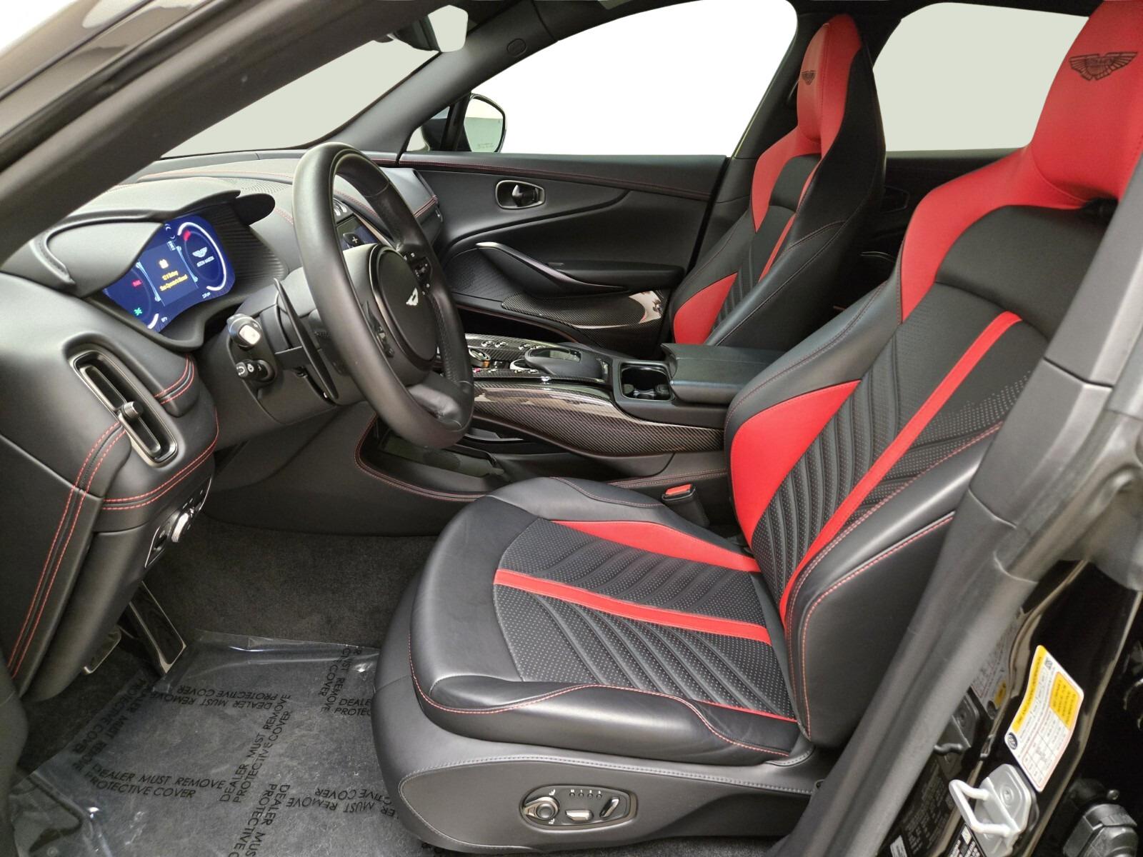 2023 Aston Martin DBX 707 - Photo 17