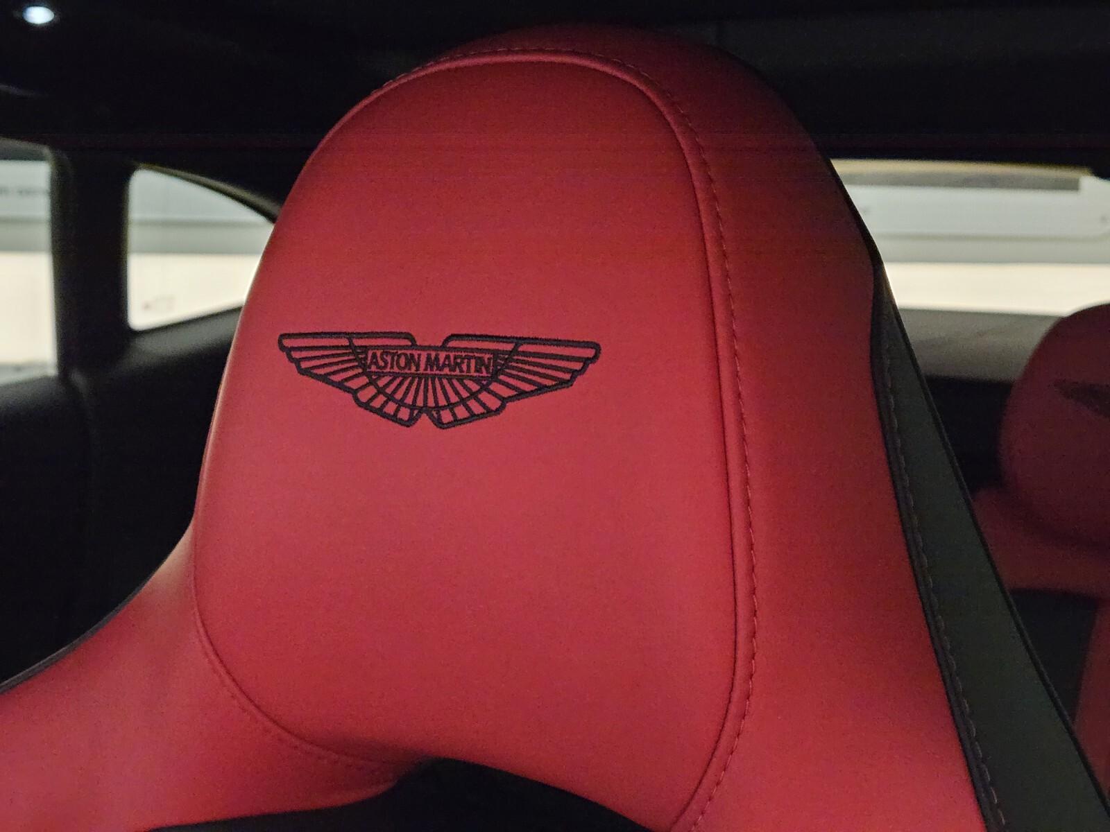 2023 Aston Martin DBX 707 - Photo 33