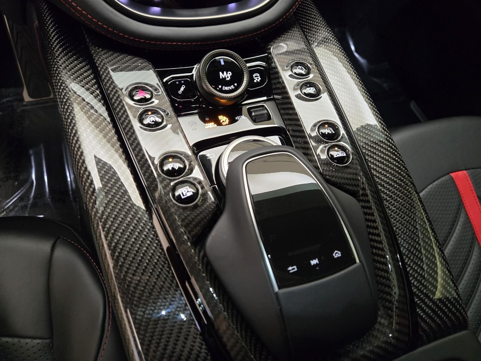 2023 Aston Martin DBX 707 - Photo 40