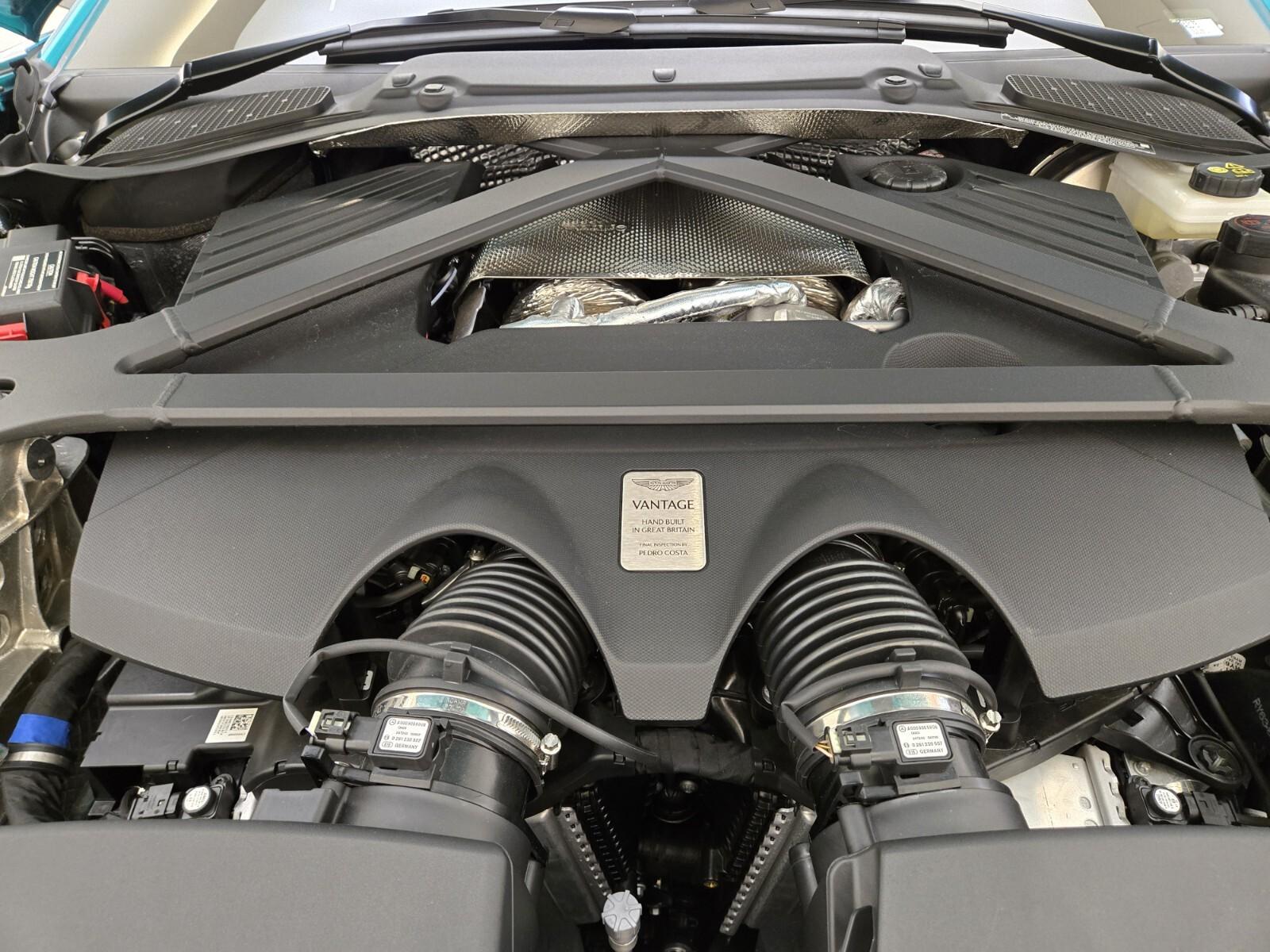2025 Aston Martin Vantage Base - Photo 23