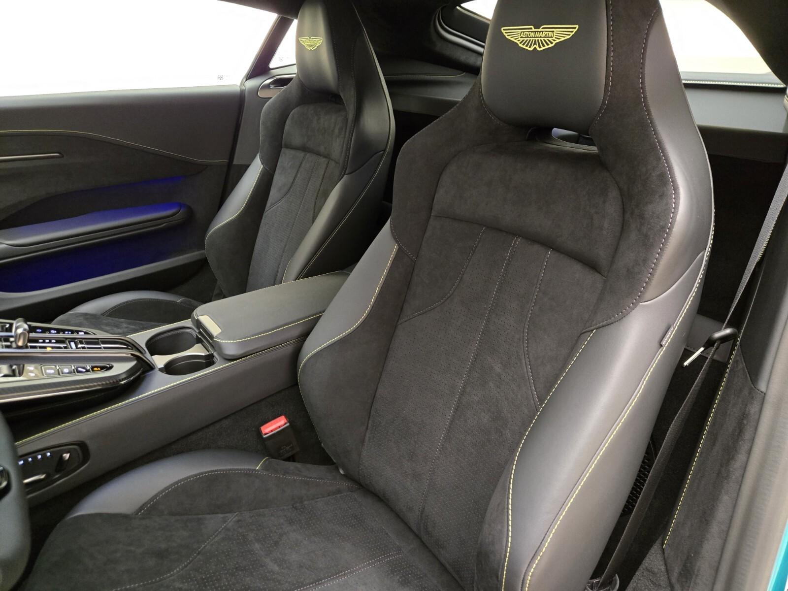 2025 Aston Martin Vantage Base - Photo 27