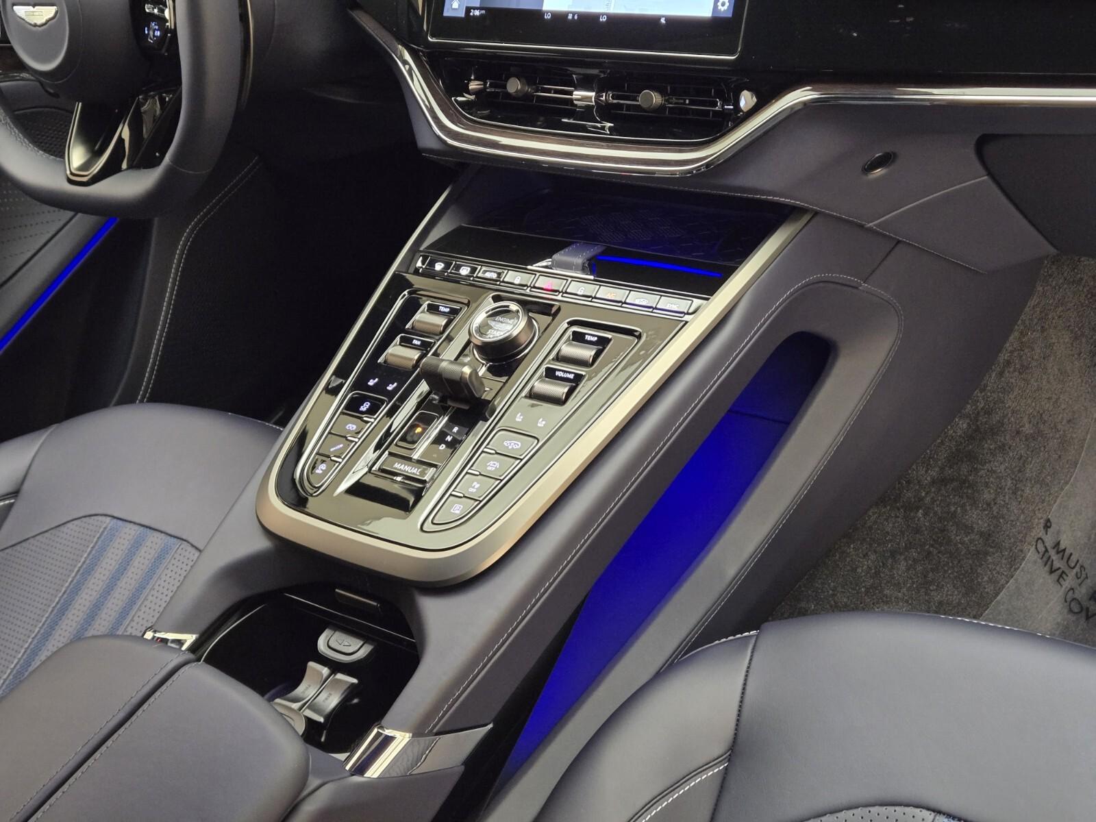2025 Aston Martin DBX 707 - Photo 27