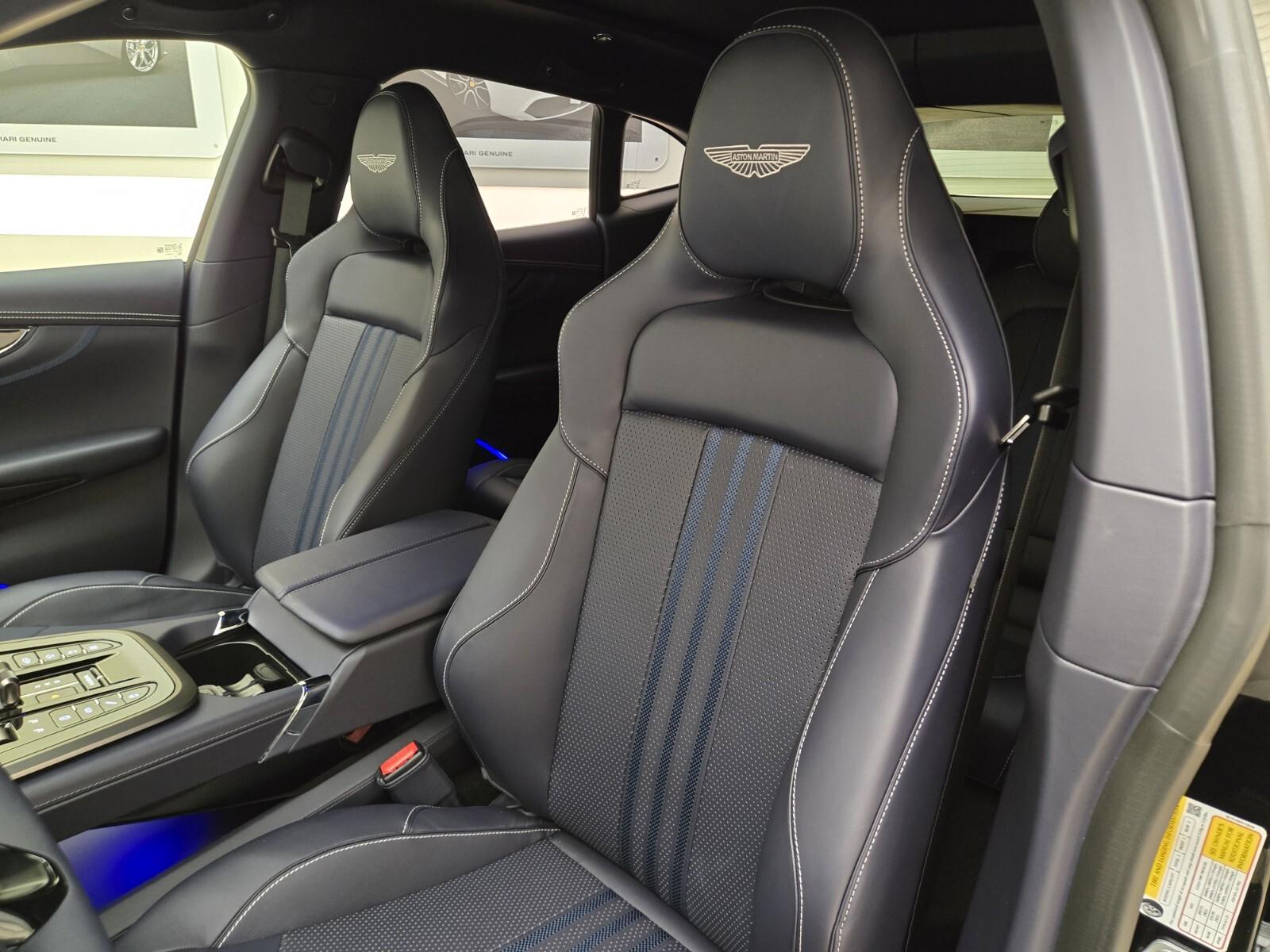 2025 Aston Martin DBX 707 - Photo 32