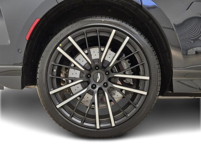 2025 Aston Martin DBX 707 - Photo 47