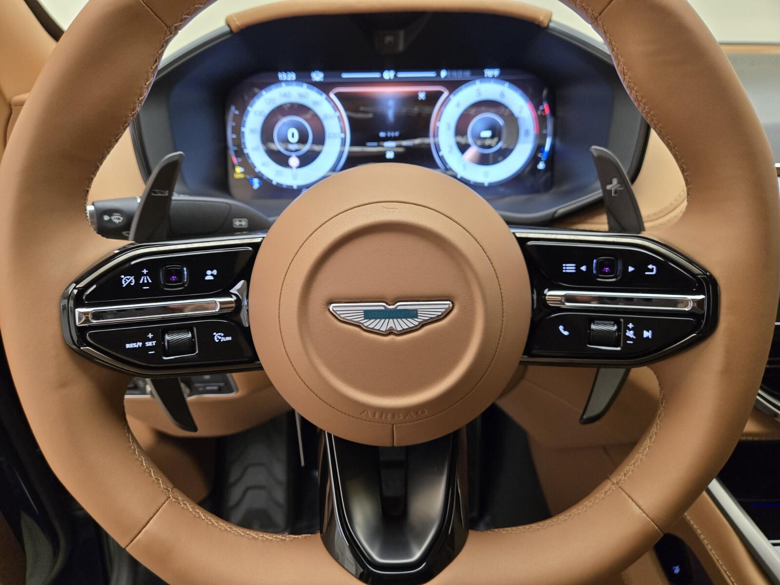 2025 Aston Martin DBX 707 - Photo 34