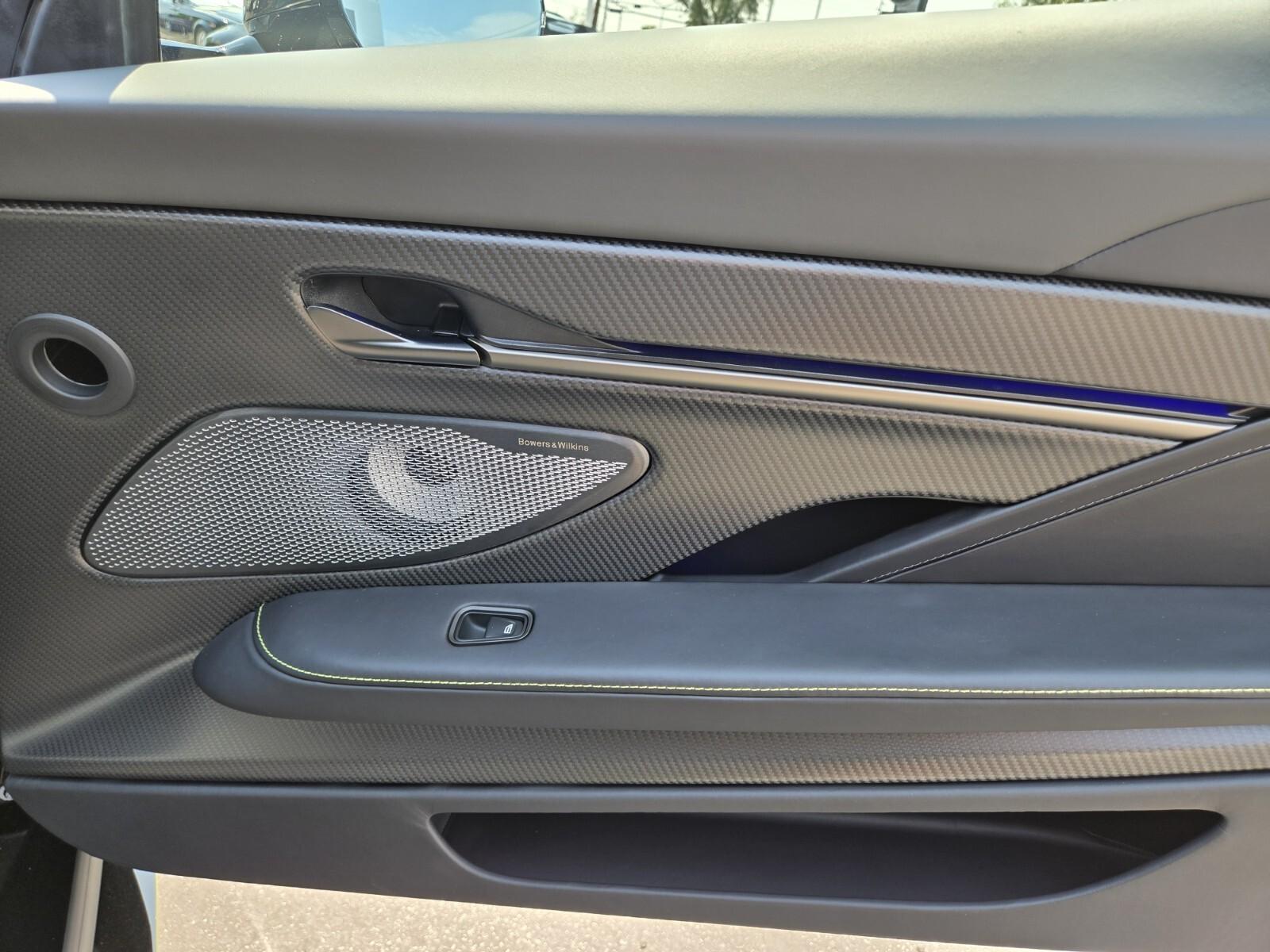 2025 Aston Martin Vanquish Base - Photo 21